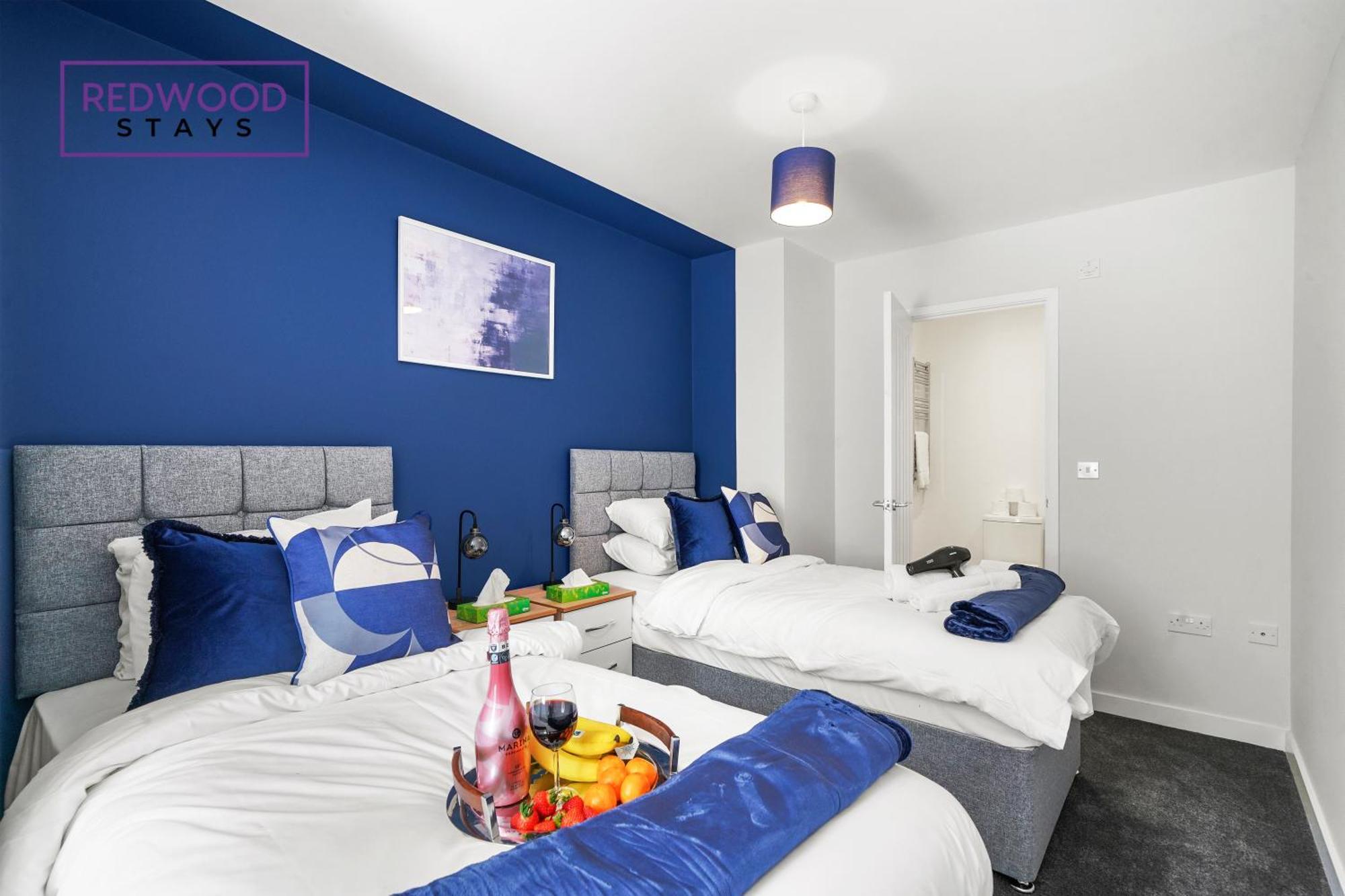 Quality 1 Bed 1 Bath Apartments For Contractors By Redwood Stays Farnborough  Zewnętrze zdjęcie